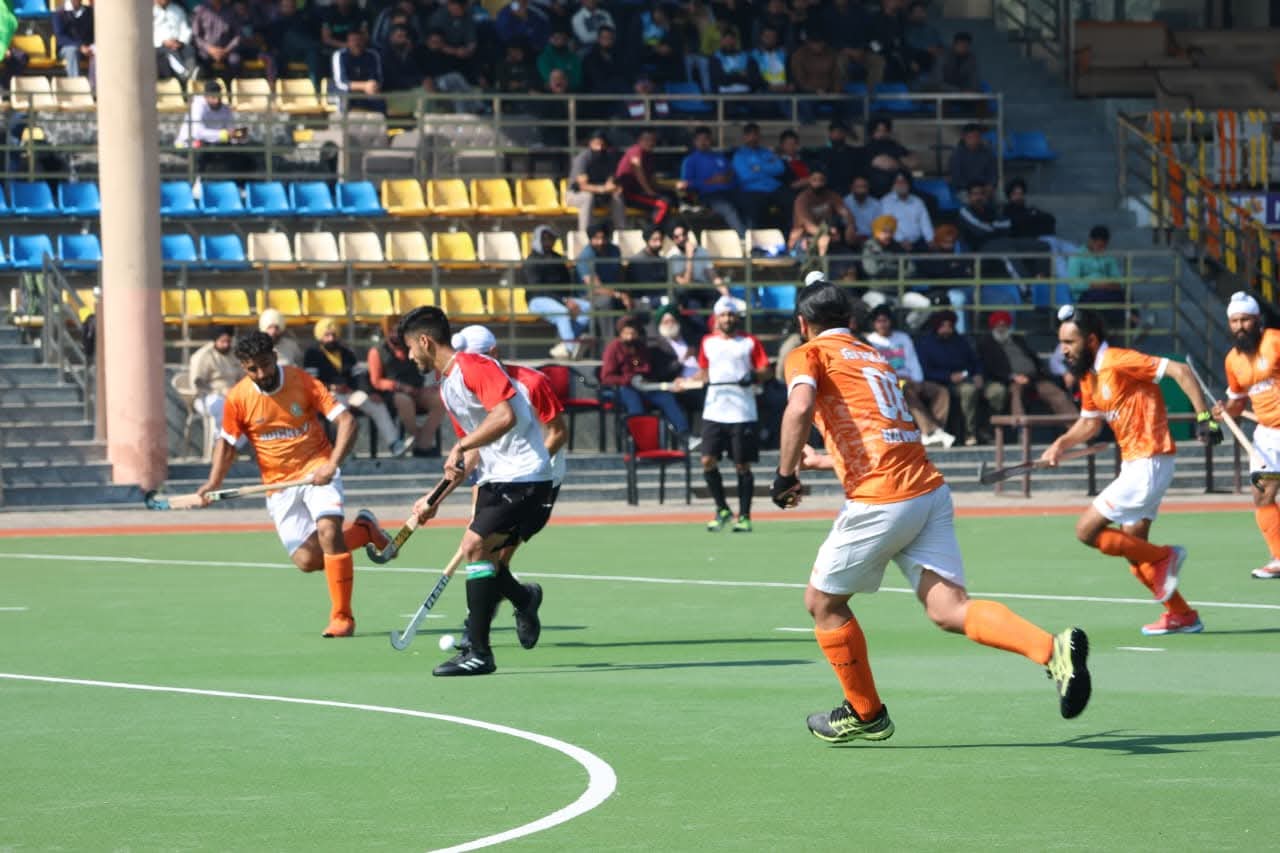 J&K Police face Shahbad Academy in Hockey final 